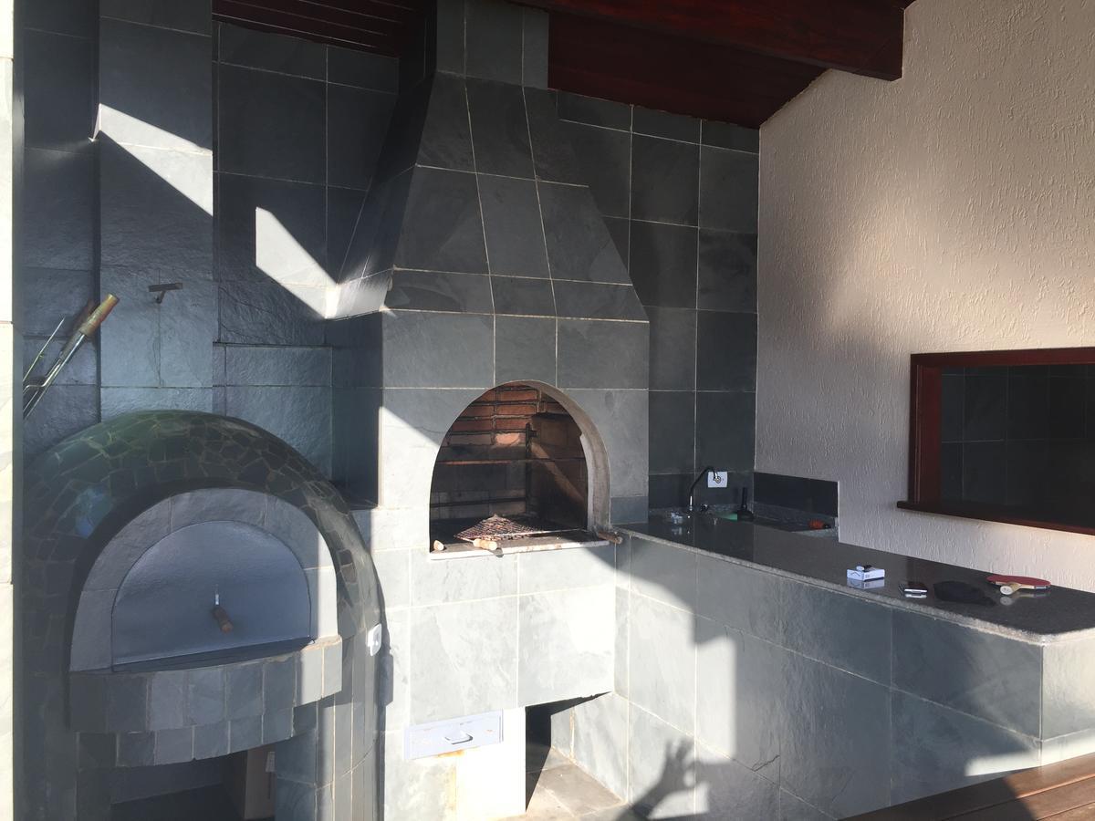Linda Chacara Com Piscina Βίλα Atibaia Εξωτερικό φωτογραφία