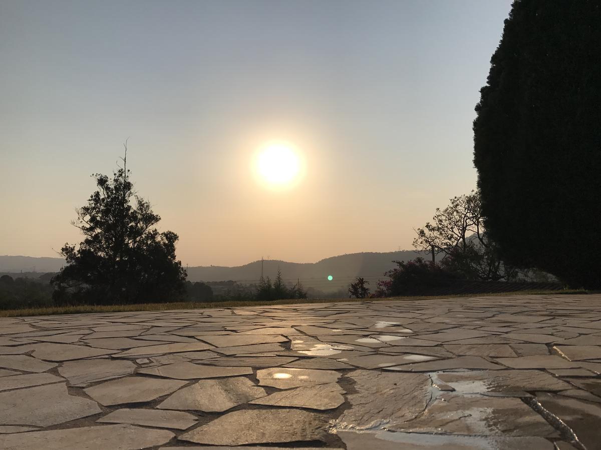 Linda Chacara Com Piscina Βίλα Atibaia Εξωτερικό φωτογραφία